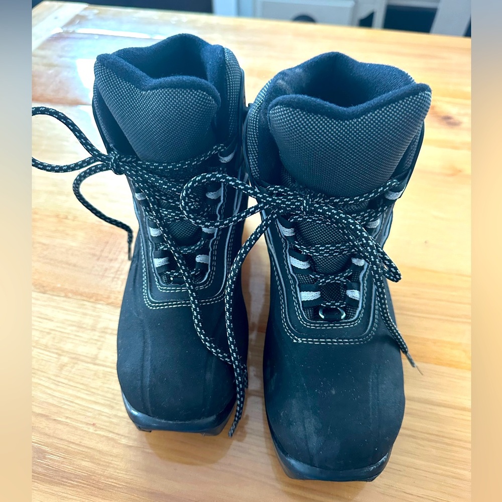 Rossignol X2 Cross Country Ski boots